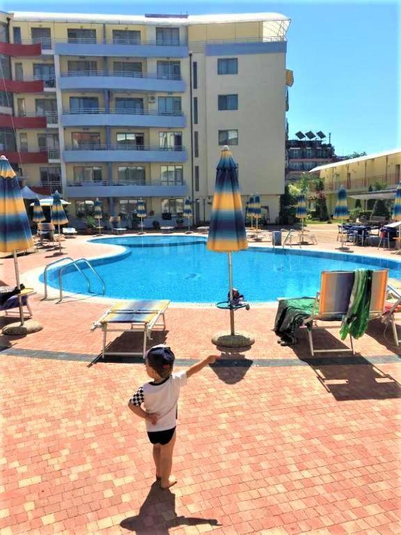 Central Plaza Apartment Słoneczny Brzeg Zewnętrze zdjęcie